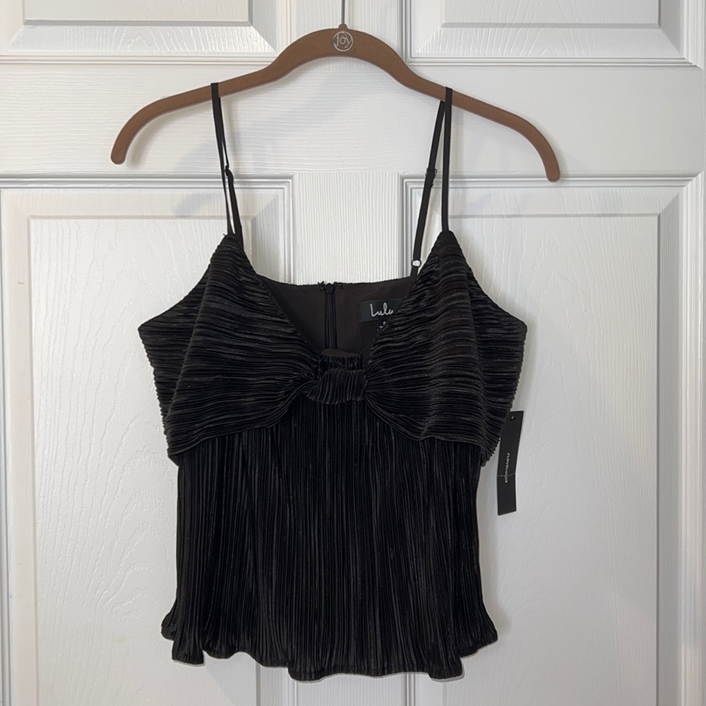 Lulus Black Top